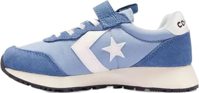 Productafbeelding van Converse sneakers, model A13094C, in de kleuren Yeti Breath Blue/Slacker Blue, maat 18.5
