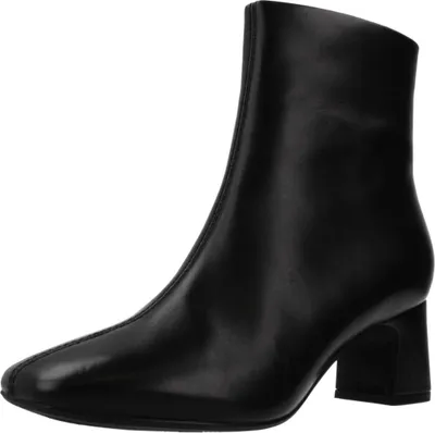 Produktbild von CLARKS Stiefelette Fernie Zip mit eleganter, quadratischer Schuhspitze 1216 Black Leather 36