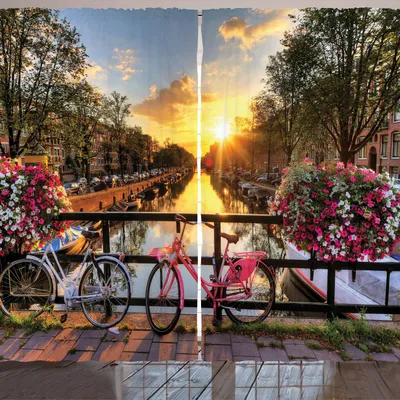 Produktbild von ARANDE Amsterdam Gardine, Scenic Sonnenaufgang über die Stadt mit Blumen und Fahrrädern auf der Brücke im Frühjahr, 280 x 175 cm, Mehrfarbig