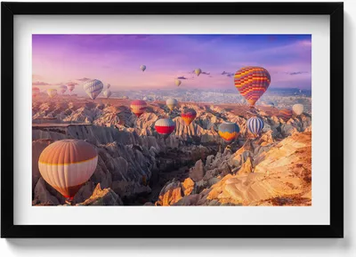 Produktbild von Ballons fliegen über eine Schlucht– Wandbild mit Rahmen – Gerahmtes Bild  – Wanddekoration – 60x40 cm –  Schwarz Rahmen