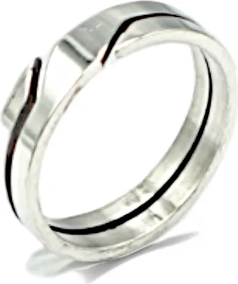 Produktbild von Elegante Edelstahl-Ringe mit Cut-Out-Design Silber US7