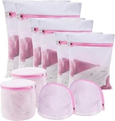 Produktbild von 10 Stück Mesh Wäschesäcke mit 4 BH-Wäschesäckhen - Reißverschluss, Wäsche, Bluse, Strumpfwaren, Pullover, Strümpfe, Unterwäsche, BH-Dessous, Reise-Wäschenetz