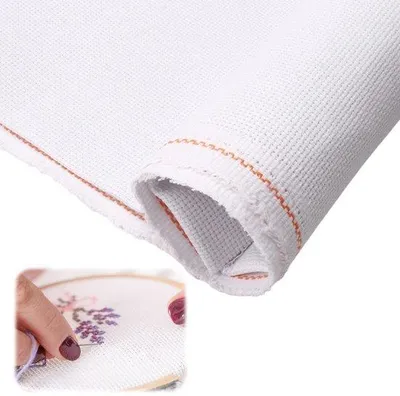 Zdjęcie produktu dla Tkanina do haftu krzyżykowego, 150 x 100 cm, bawełna Aida 14