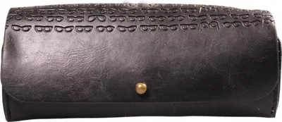 Image de Etui à lunettes Softcase en similicuir noir avec lunettes estampées