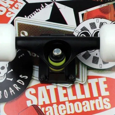 Obrázek produktu pro 7vrstvý javorový skateboard s kolečky s vysokorychlostními ložisky