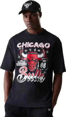 Produktbild von New Era Nba Graphic Oversized Chicago Bulls Kurzarm-t-shirt Schwarz M Mann Schwarz M