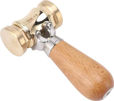Image de Marteau pour le travail du bois Marteau Carpenter en bois de hêtre avec tête en laiton interchangeable pour le bricolage du sol