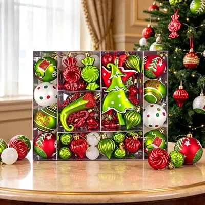 Produktbild von 82 Weihnachtskugeln im Set, in Rot und Grün, mit Elfenmotiv