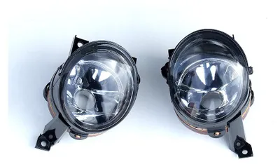 Immagine prodotto di Set completo di fari alogeni sinistro e destro per il paraurti anteriore della VW Touran (Volkswagen Touran) 2003–2006
