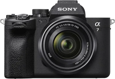 Produktbild von Alpha 7 IV Spiegellose Vollformatkamera für Experten inkl. SEL2870 (33 MP, Echtzeitfokus, 10 Bildern pro Sekunde, 4K 60p-Video, Touchscreen)