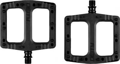 Obrázek produktu pro Deity Deftrap – platformové pedály, černá barva – rozměry 113 x 103 mm, materiál: nylon-skelný kompozit, 10 pinů.