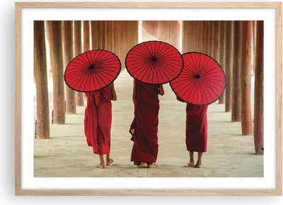 Produktbild von Gerahmtes Poster - Rahmen in heller Eiche - Bhutan Regenschirm Rot - 70x50 cm - Wand Bild - Wanddeko - Wandbilder - Wandposter - Bilderrahmen - Bilder - Kunstdruck - Wandbild - P2NAA70x50-4290