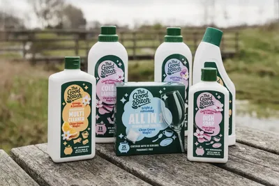 Productafbeelding van The Good Witch Wasmiddel Kleur & Zwart Kersenbloesem 1000 ml