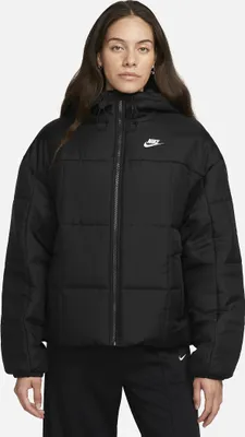 Produktbild von Nike W Nsw Esstl Thrmr Clsc Puffer Black/White Xs