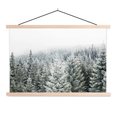 Produktbild von MuchoWow® Textilposter Wald - Schnee - Winter - Jahreszeiten - Tannenbaum 60x40 cm mit holzfarbenen Rahmen - Bilder