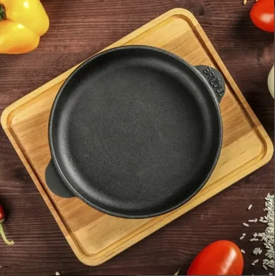 Productafbeelding van Gietijzeren pan met handvat, 16 cm