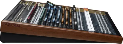 Produktbild von Tascam Model 24 - Mixer/Recorder