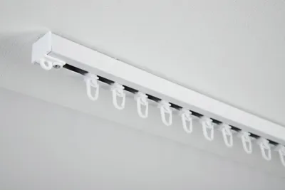 Produktbild von Gardinia Aluminium-Vorhangschienen Set 1-Lauf LUNA weiß weiß 200 cm