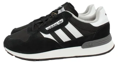 Image de Baskets Adidas, taille 45 1/3