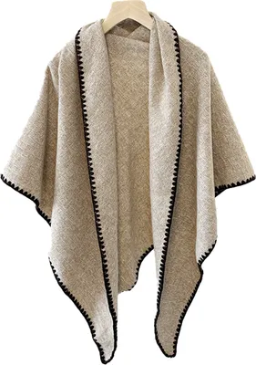Zdjęcie produktu dla Szalik trójkątny INF - Elegancki szalik zimowy Khaki