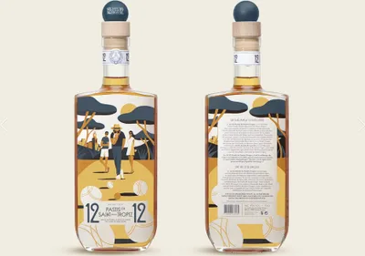 Obrázek produktu pro 12/12 Pastis de Saint Tropez  alkohol 45 % obj. 0,70 l „LIMITED DESIGN“ Petanque Place des Lices