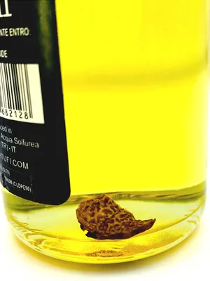 Produktbild von RealTartufi - Weißes Trüffel Olivenöl 250 ml - Aromatisiertes Olivenöl für Pasta Pizza Fleisch Salate