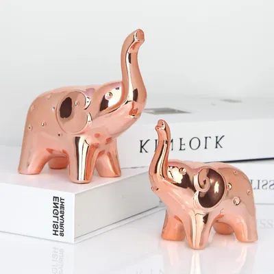 Productafbeelding van Olifant Beeldjes Set - Decoratie Olifanten - Huis Decoratie - Handgemaakt Keramiek - 12.5 cm Hoog - Roségoud