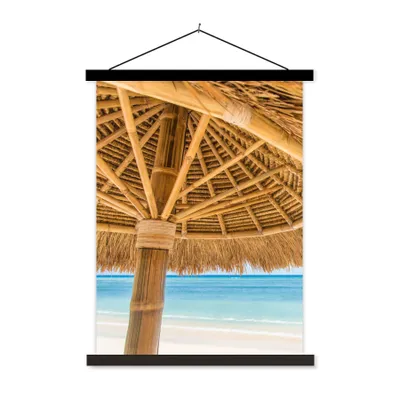 Produktbild von MuchoWow® Textilposter Sonnenschirm - Strand - Meer - Tropisch 90x120 cm mit schwarzem Rahmen - Dekoration