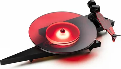 Produktbild von Pro-Ject AC/DC Turntable, Audio-Plattenspieler mit Riemenantrieb, Schwarz, Rot, MDF-Platten, Glas, 33,45 RPM, 33,45 RPM