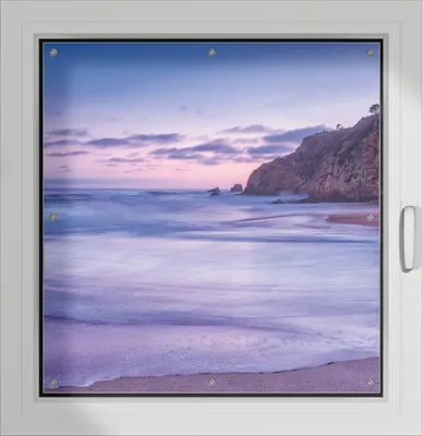 Produktbild von Wallario Lichtschutzbild, Dekorativer Sichtschutz Sonnenschutz 96 x 100 cm mit Motiv: Kalifornischer Strand am Abend mit Felsenküste - Verdunklung ohne Bohren