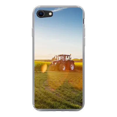 Produktbild von MuchoWow® Handyhülle Schutzhülle Hülle für iPhone SE 2020 Traktor - Gras - Sonnenuntergang Silikon Softcase Handy Hülle - Kartenbesitzer