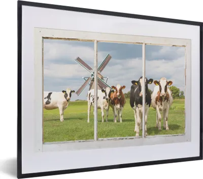 Produktbild von MuchoWow® MuchoWow® Gerahmtes Poster Ansicht - Kuh - Mühle 40x30 cm - Poster mit zchwarzem Bilderrahmen - Bilderrahmen - Poster im Rahmen