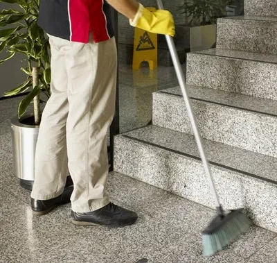 Image de Manche de brosse avec filetage
