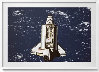 Produktbild von NASA-Raumschiff– Wandbild mit Rahmen – Gerahmtes Bild  – Wanddekoration – 100x70 cm –  Weiß Rahmen