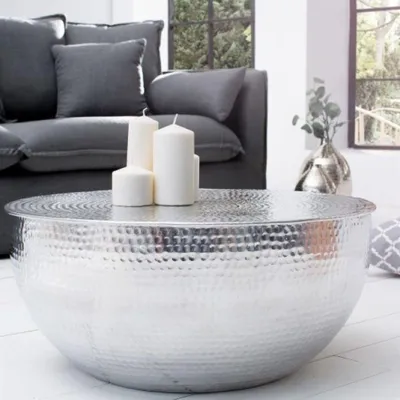 Produktbild von Design Couchtisch MARTELLO No.1 Aluminium 60cm silber Hammerschlag