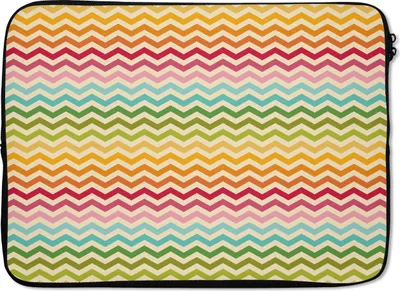 Produktbild von MuchoWow® Laptop Hülle 13 Zoll Muster - Regenbogen - Retro Laptoptasche - Laptophülle - Sleeve - Rundumschutz