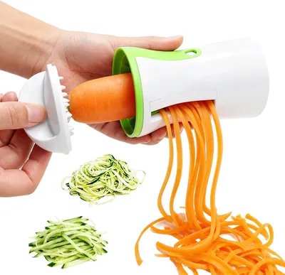 Imagen del producto de Cortador de verduras 3 en 1, con cuchillas de acero inoxidable, ideal para hacer "zoodles" y ensaladas