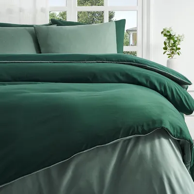 Produktbild von Bettbezug Wendbar, 240x220 cm, Dunkelgrün/Grün, mit Reißverschluss, für das Schlafzimmer