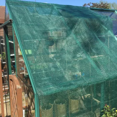 Imagen del producto de Malla de protección solar, resistente a los rayos UV, que proporciona un 55% de sombra, ideal para invernaderos y jardines, dimensiones: 2 x 5 metros