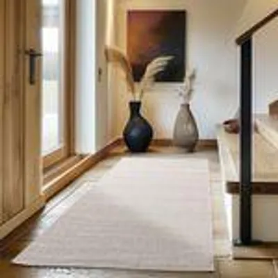 Produktbild von Moderner Kurzflorteppich mit dezenter Struktur - schlicht und stilvoll für Wohnzimmer und Schlafzimmer, Größe: 80 x 150 cm, Farbe: Creme