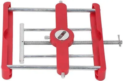 Image de Perceuse à colonne pour la menuiserie et le travail du bois, avec guide de perçage intégré