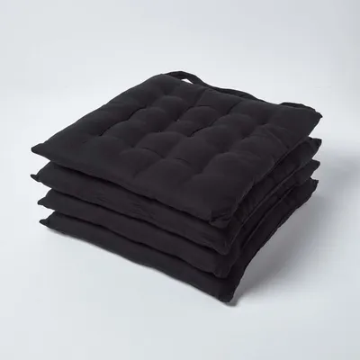 Produktbild von HOMESCAPES 4er Set Stuhlkissen 40x40 cm schwarz – Sitzkissen Outdoor/Indoor mit Baumwollbezug, Sitzpolster waschbar