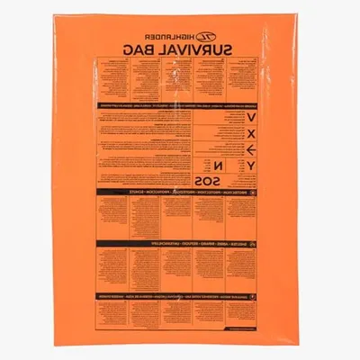 Productafbeelding van Noodzeil Met Tips - Survival Shelter - Buiten Overleven - Waterdicht PVC Materiaal - 210 x 120 cm - Oranje