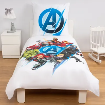 Produktbild von Disney Home Avengers Kinder Wendebettwäsche Set 100% Baumwolle 140 x 200 cm  Kissenbezüge 65 x 65 cm