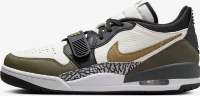 Produktbild von Nike Air Jordan Legacy 312 "Sail Black Medium Olive", Größe: 42,5