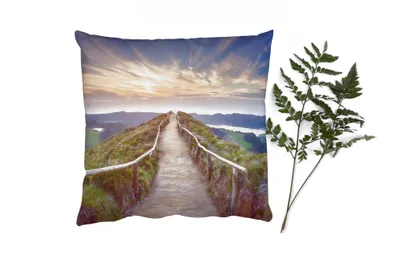 Produktbild von MuchoWow® Zierkissen Sofakissen Wohnzimmer Dekokissen 50x50 cm Berge - Natur - Weg - Komfort - Sofakissen