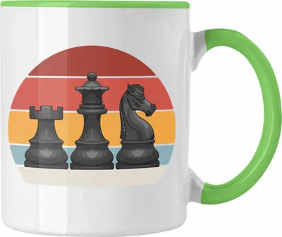 Produktbild von Trendation - Schach Geschenk Schachspieler Geschenkidee Tasse mit Schachfiguren Grafik Kaffeetasse Lustig (Grün)