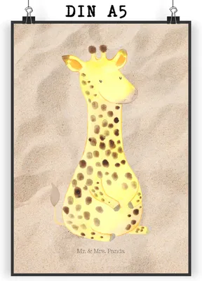 Produktbild von Mr. & Mrs. Panda Bild Giraffe Zufrieden DIN A5 - Sandig - Geschenk, Wanddeko, wandkunst, Abenteuer, Afrika, Glück, Wandbild, drucke