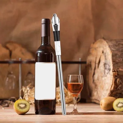 Produktbild von Ibenzoa® Weinkühl-Set mit Edelstahl-Kühlstab & integriertem Belüfter, BPA-freier Verschluss, tropffreier Ausgießer – für alle Flaschen