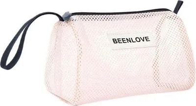 Produktbild von Stylischer Mesh-Beutel für Strand & Pool: Ideal für Schwimmbrille, Shampoo & nasse Sachen. Leicht, atmungsaktiv & schnell trocknend